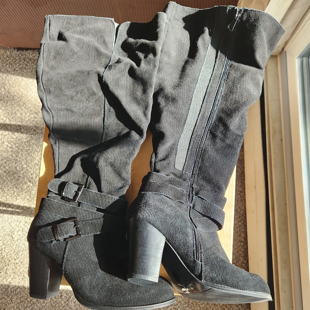 Torrid Knee-High Black Boots, 10W